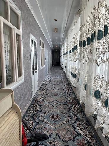 Продажа коттеджей и домов: Продаётся дом гор. Жалал абад ул. Некрасова 92 кол: комнат 9 — 7