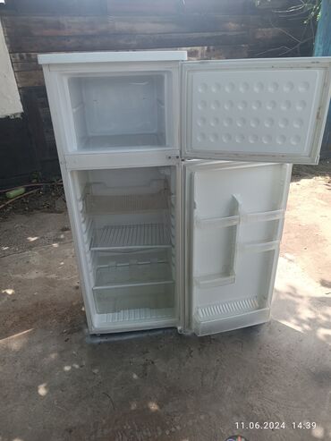 подержанный холодильник: Холодильник Ardesto, Б/у, Двухкамерный, De frost (капельный), 55 * 150 * 45