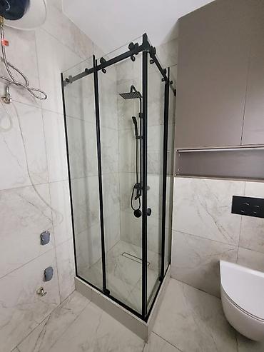 Душевые перегородки и ограждения: Стеклянные перегородки и двери для душа/ванны - Типы систем: - — 10