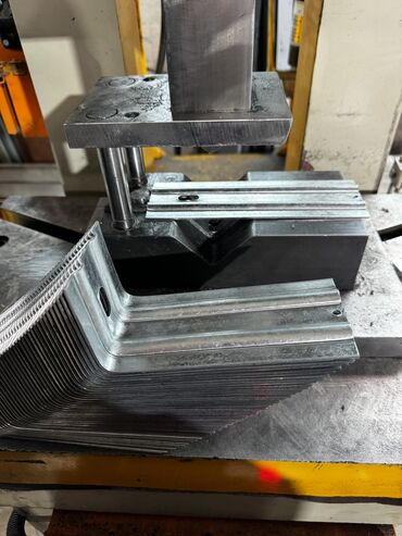 Other facade materials: Кронштейн 70/70/150мм 50сом Кронштейны Крепежи Кронштейн фасадные — 9