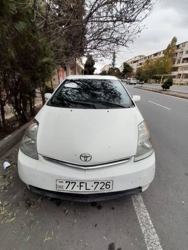 Nəqliyyat vasitəsinin icarəsi: Günlük, Hyundai, Depozitlə, Qalmamaq şərti ilə