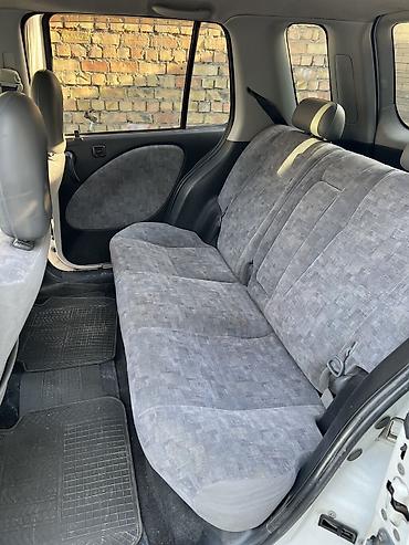 состоя: Toyota Raum: 2000 г., 1.5 л, Автомат, Бензин, Хэтчбэк — 10