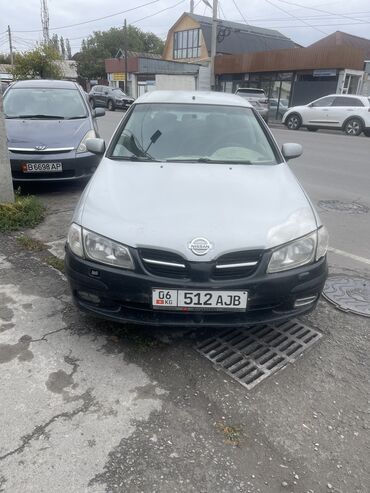 Nissan: Nissan Almera: 2002 г., 1.5 л, Механика, Бензин, Хэтчбэк