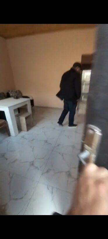 Uzunmüddətli kirayə evlər: 80 kv. m, 2 otaqlı, Kombi, Qaz, İşıq — 2