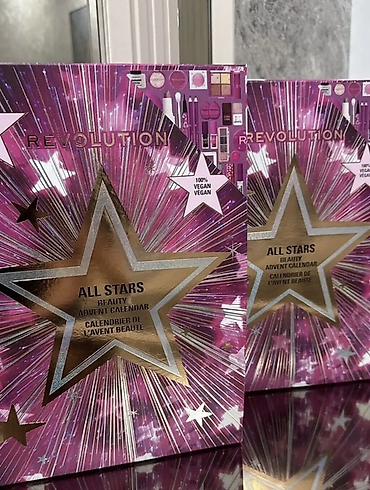 calendar: Məhsul: Revolution “All Stars” Beauty Advent Calendar Təsvir: - — 1
