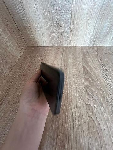 Apple iPhone: IPhone 15, Б/у, 128 ГБ, Черный, Кабель, 88 % — 7