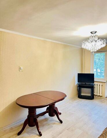 квартира берилет салиева алматинка: 2 комнаты, 43 м², 104 серия, 2 этаж, Косметический ремонт