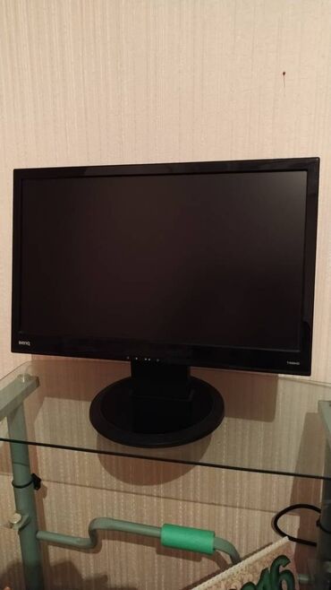 benq e700 lcd monitor: Monitor Beng 19 inch tam ideal vəziyyətdədir
