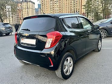 тико лабавой: Chevrolet Spark: 2017 г., 1 л, Вариатор, Бензин, Хэтчбэк — 9
