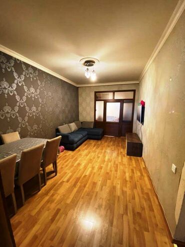 Köhnə tikili: Bakı, 4-cü mikrorayon, 3 otaqlı, Köhnə tikili, 70 kv. m — 2