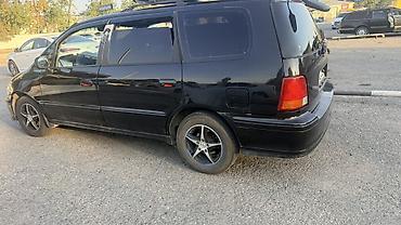 bud e9: Honda Shuttle: 1996 г., 2.2 л, Автомат, Газ, Минивэн — 3