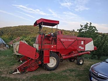 pezo 1: Samohodni kombajn Epple Mobil – žitni heder sa podizačima polegle mase — 2