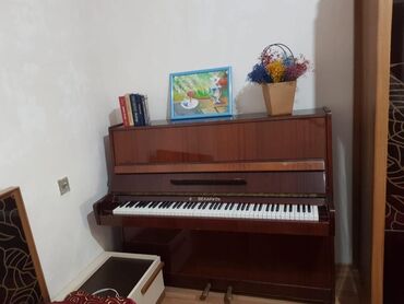 pianino daşınması: Piano, Belarus, Akustik, İşlənmiş, Ünvandan götürmə