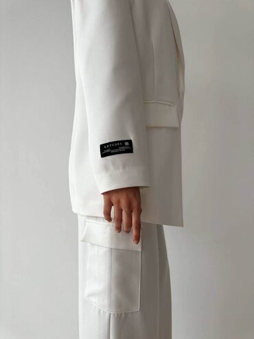 Kompleti: Atlas Set SS•MM•L Cena 6000 Din — 12