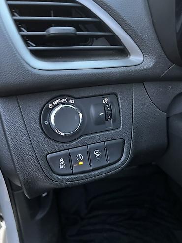 Chevrolet: Chevrolet Spark: 2019 г., 1 л, Вариатор, Бензин, Хэтчбэк — 5