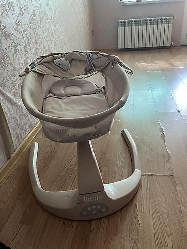 ucuz listurlar: Kidilo uşaq beşik- pultla idarə olunan elektrikli yeləncəy istifadə — 4