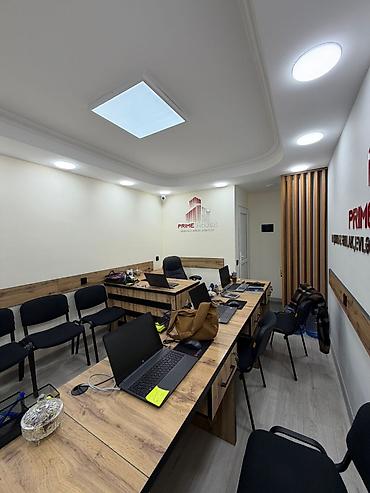 Daşınmaz əmlak: İcarəyə/ofis istifadəsinə uyğun kabinetli sahə Təsvir: - İş otağı — 8