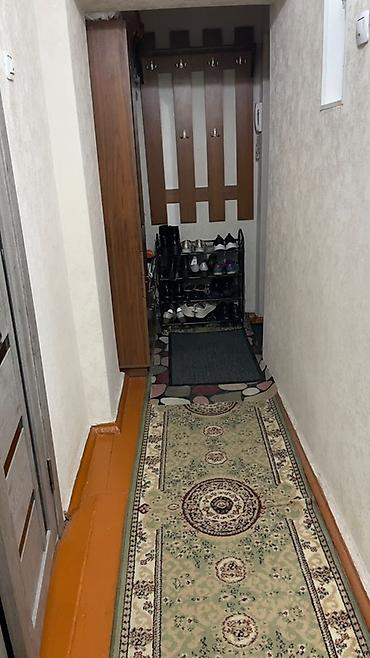 1 комнатная квартира мкр: 1 комната, 38 м², Индивидуалка, 2 этаж, Косметический ремонт — 3