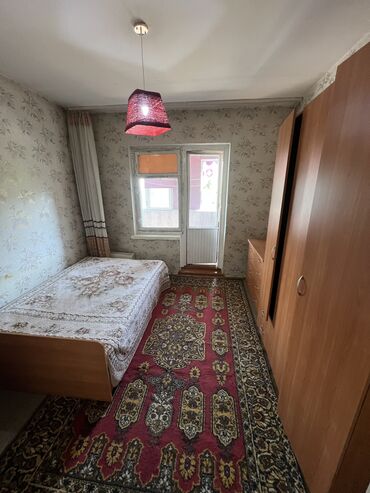 Продажа квартир: 2 комнаты, 50 м², 105 серия, 4 этаж, Старый ремонт
