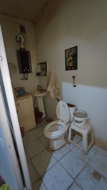 Köhnə tikili: Bakı, 3 otaqlı, Köhnə tikili, m. İçərişəhər, 60 kv. m — 11