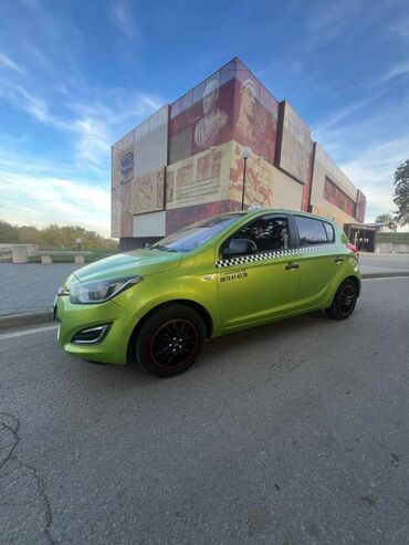 Hyundai: Hyundai i20: 1.2 l. | 2013 έ. Χάτσμπακ