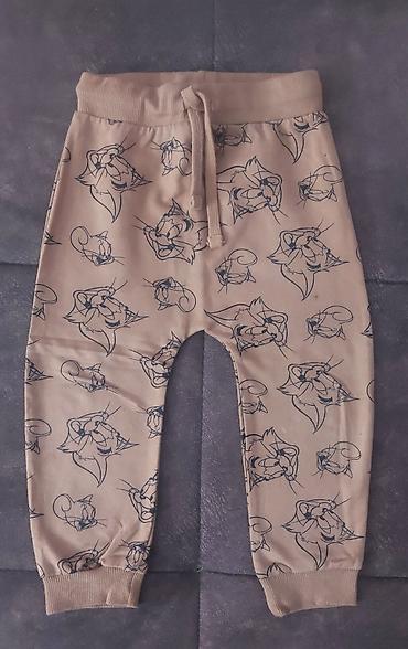 Kompleti: Paket odeće za dečaka (više komada): 1) Siva dukserica sa kapuljačom — 10