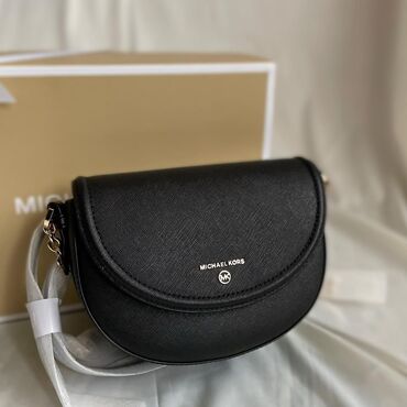женская сумка: Сумка 
сумка женская 
женская сумка
сумка брендовая 
Michael Kors