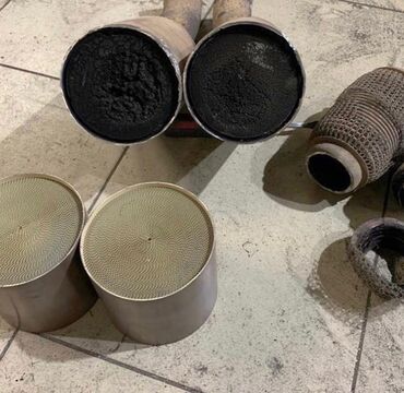 Katalizatorlar, səsboğucular: Katalizator yuksek qiymet alisi💰💰💰,,,ve yeni evro 4 komurlu — 3