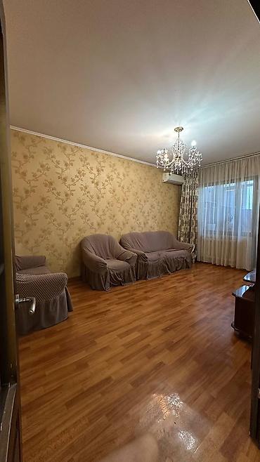 7микрорайон: 3 комнаты, 61 м², 7 мкр 105 серия, 5 этаж — 2