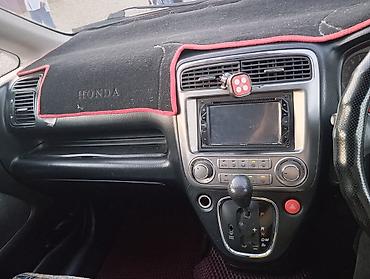 rox 01: Honda Stream: 2002 г., 2 л, Автомат, Бензин, Универсал — 8