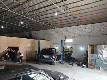 Kommersiya daşınmaz əmlakı: Təyinat:Anbar və sex Sahə:100-1500 m2 Videomüşahidə:VAR Sanitar — 6