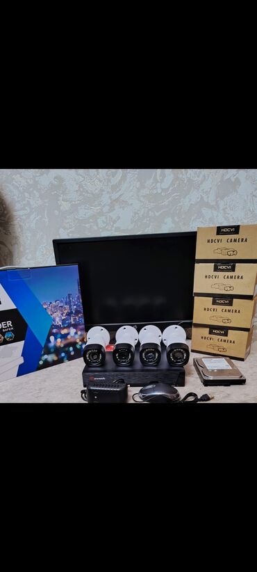maşın üçün tefal: Monitor DVR 4 çıxışlidir (Təzədir) Telefondan izləmə 4 ədəd çöl