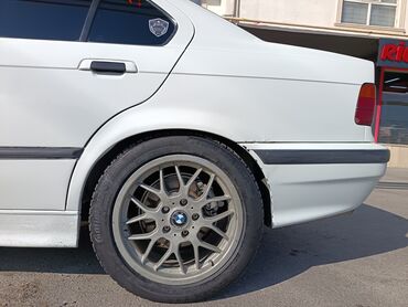 Disk təkərlər: İşlənmiş Disk təkər BMW 225 / 50 / R 17, 5 Boltlu