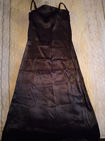 makaronka don: Qadın üçün qara atlas slip-stil don. - Material: ipək-effektli — 2