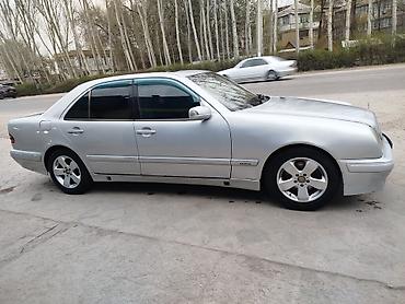 Другие детали салона: Мерс 210. 1999 год объем 2,7 (дизель ) каропка автомат . матор — 7