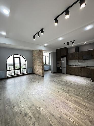 сыдыкова 123 бишкек: Аренда офисов, 53 м², В частном доме, 1 линия, С оборудованием, С отдельной кухней — 3