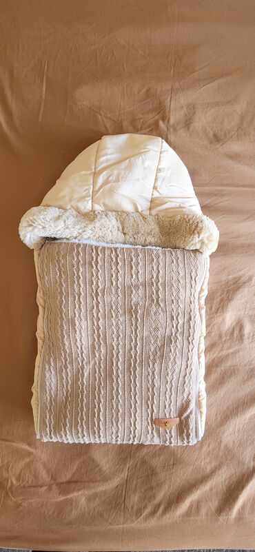 конверт одеяло: Конверт на выписку, тёплый, удобен для прогулок и сна в коляске, в