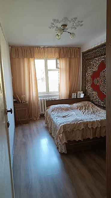 Продажа квартир: 3 комнаты, 58 м², 8 мкр 104 серия, 3 этаж, Требуется ремонт — 3
