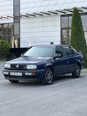 фосваген венто: Volkswagen Vento: 1993 г., 1.6 л, Механика, Бензин, Седан