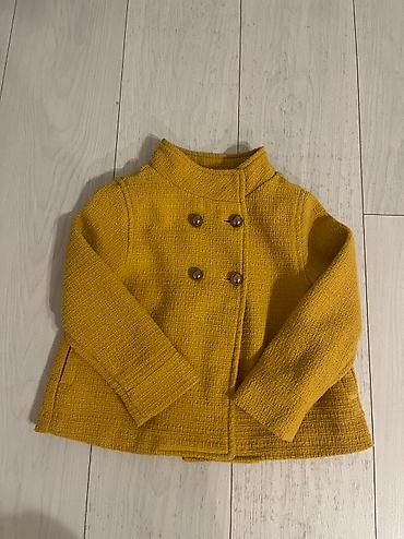 Uşaq dünyası: Полупальто Fendi. Оригинал. Размер 5-7 лет.В идеальном состоянии — 4
