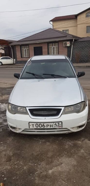 мотор w210: Daewoo Nexia: 2011 г., 1.5 л, Механика, Бензин, Седан