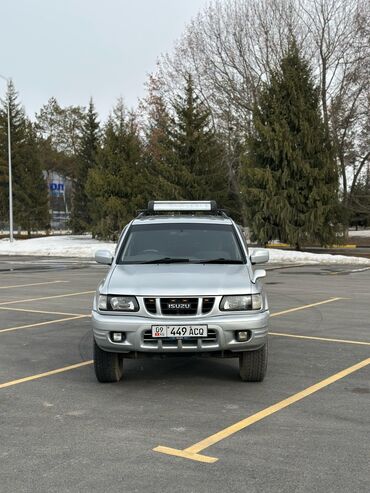 машина усталар: Isuzu Wizard: 2002 г., 3.2 л, Механика, Бензин, Жол тандабас