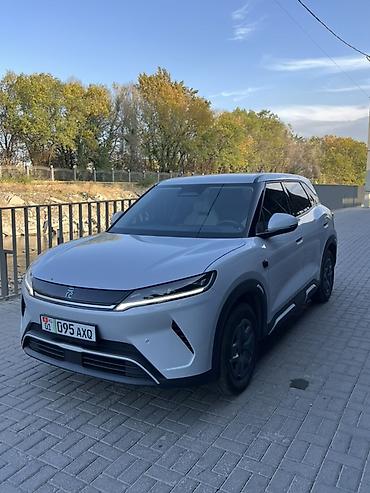 бид юан ап: BYD Yuan Up: 2025 г., Автомат, Электромобиль, Кроссовер — 3
