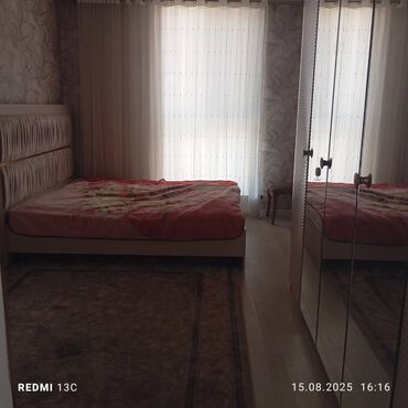 Долгосрочная аренда домов: 200 м², 6 комнат — 10