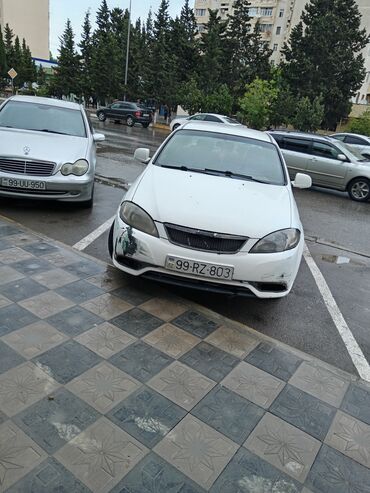 kreditle maşınlar: Daewoo Gentra: 1.5 l | 2014 il Sedan