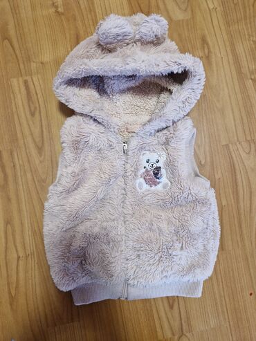 reserved jakna: Fur vest, 92