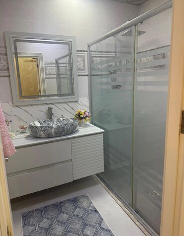 Uzunmüddətli kirayə mənzillər: Uzun muddetli verirem Maklerlerle islemirik . Menzil Qara Qarayevdedi — 11