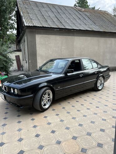 мото ямаха: BMW 5 series: 1991 г., 3 л, Механика, Бензин, Седан