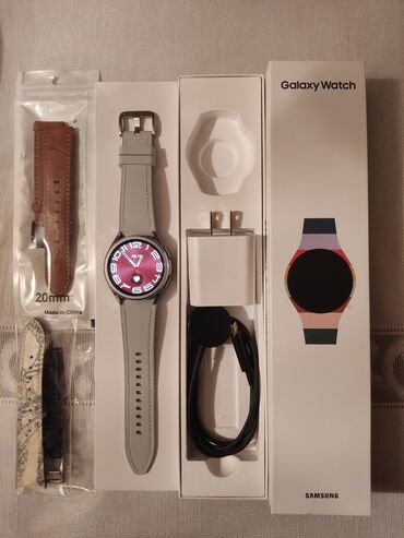 saatlarin alişi ve satişi: Yeni, Smart saat, Samsung, rəng - Gümüşü