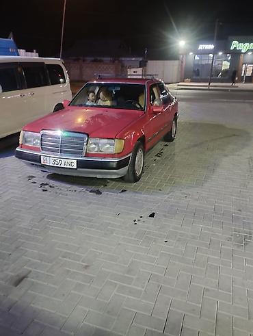 Продажа авто: Mercedes-Benz W124: 1986 г., Седан — 2